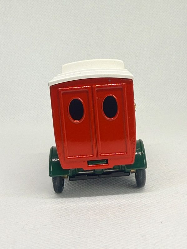 Robertson’s Golden Shred Model T Ford Van