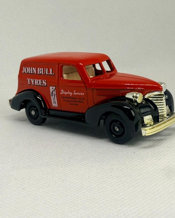 john_bull_tyres_front_side_1122x1402 Lledo Days Gone DG30-36 John Bull Tyres Delivery Van – Made in England