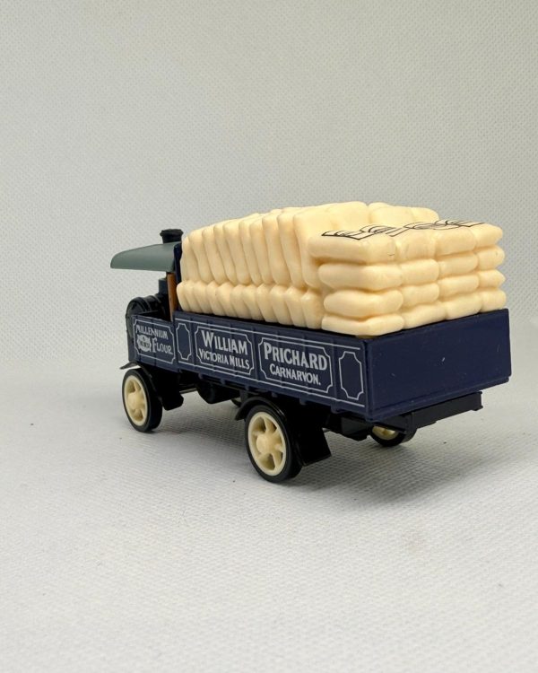 steam_wagon_rear_1122x1402 Matchbox Models of Yesteryear Y8 1917 Yorkshire Steam Wagon – William Prichard – 1:64 Scale
