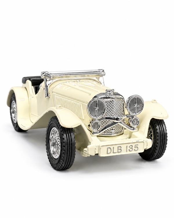 vintage_roadster_white_1122x1402 Matchbox Models of Yesteryear Y-4 1936 SS 100 Jaguar Diecast Model Car