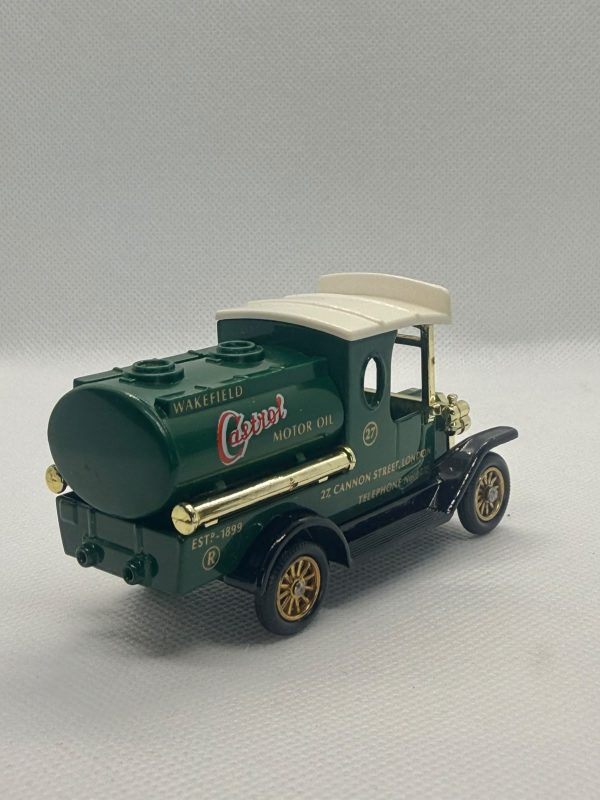 WhatsApp Image 2026-09-16 at 11.48.41 PM Vintage Lledo Days Gone 1920 Ford Model T Castrol Oil Tanker